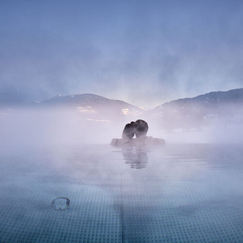 2201bb_falkensteiner-kronplatz-winter_pool-rooftop_1588